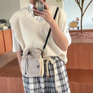 【MoonDy】雙11 包包 包包 女生包包 手機包 側背包 隨身小包 尼龍斜背包 男用包包 輕便小包 奶 