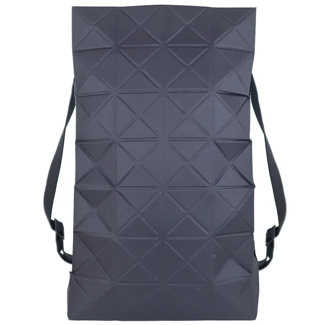 【ISSEY MIYAKE 三宅一生】BAOBAO 布質方格4X7後背包(黑色)