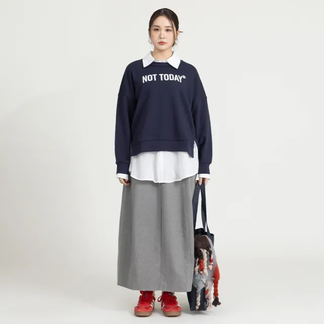 【M：MINb】not today下擺開開衩不卡臀大學T(深藍/中大尺碼女裝/大尺碼女裝/XL女裝/上衣/大尺碼上衣/T恤)