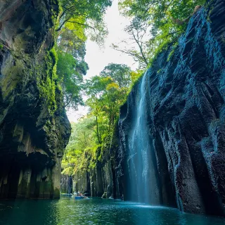 【喜鴻假期】【高雄出發．魅力九州５日】溫泉、由布院之森景觀列車、柳川遊船、高千穗峽、熊本電車
