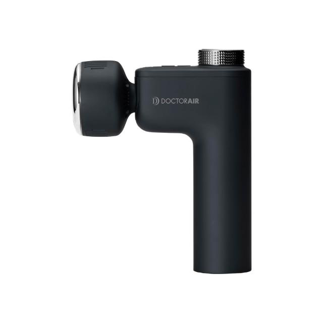 DOCTOR AIR REG-03 頸部按摩器，採用黑色設計，尺寸90mm x H172mm x D45mm，重量約500g，輕巧便攜。配件包含5種按摩頭、充電座、收納盒、USB線及說明書（附保證書）。中國製造，BSMI許可字號為-。提供多種按摩模式，適合日常頸肩放鬆，充電式使用，簡單易操作，提升生活舒適度。