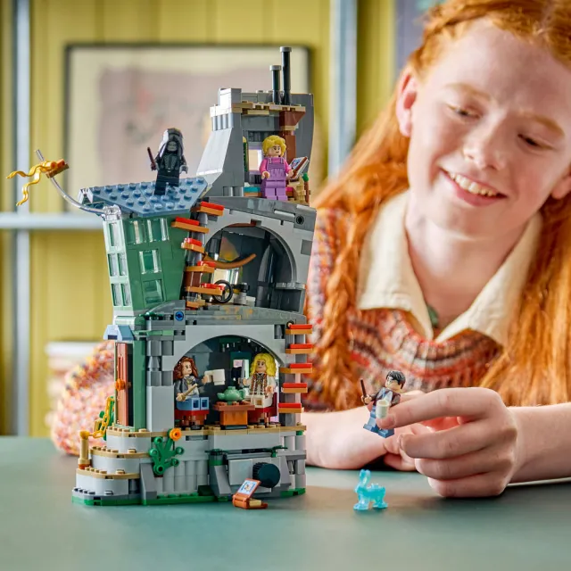 【LEGO 樂高】哈利波特系列 76467 露娜羅古德的家(Harry Potter 建築玩具 積木 玩具)