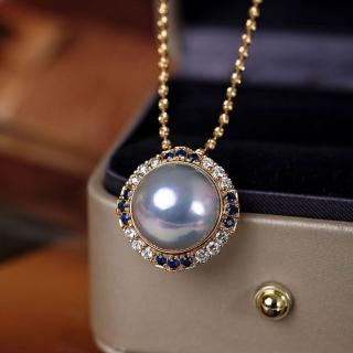 【海斯珠寶】18K金 13-14mm 銀藍極光南洋馬貝珍珠 天然鑽石 藍寶石 項鍊 含星光鏈 鏡面光澤