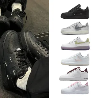 【NIKE 耐吉】運動鞋 休閒鞋 WMNS AIR FORCE 1 07 LX 女鞋 粉白紫 小勾 低筒 多款(HQ1180-001&)