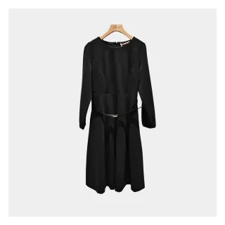 【JESSICA】出清品 氣質極簡收腰寬裙擺長袖洋裝G34708