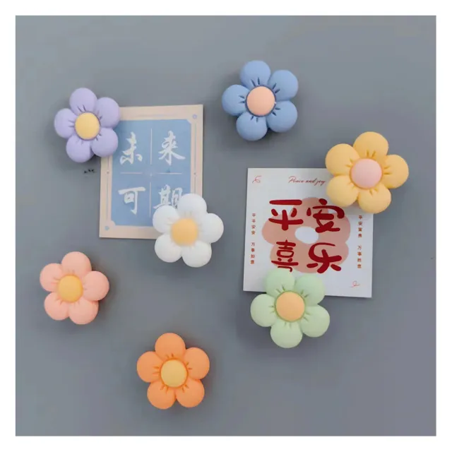 【Paper Play】冰箱貼 冰箱磁鐵/小清新可愛五瓣花朵造型磁鐵 冰箱磁鐵 單入(7色任選)