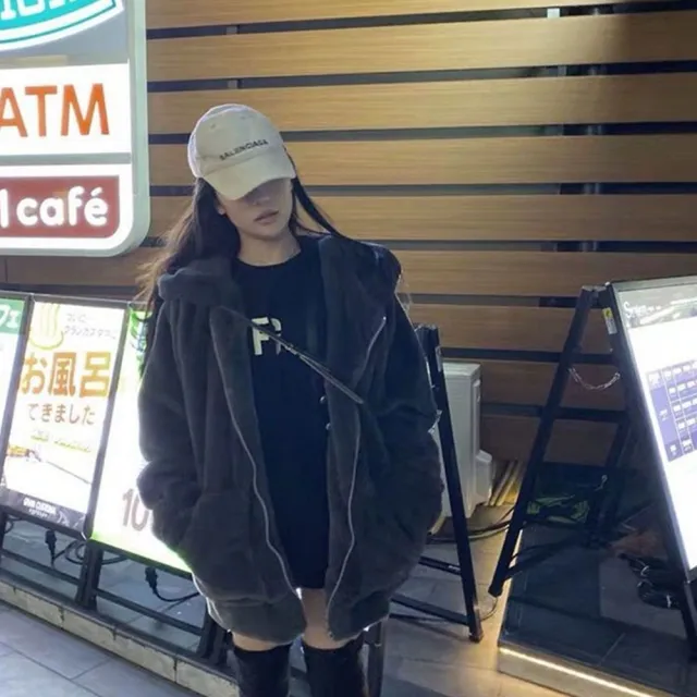 【D.studio】韓國版寬鬆加厚毛毛外套(厚外套女裝衣服保暖外套針織外套 冬天外套長袖上衣連帽外套J157)