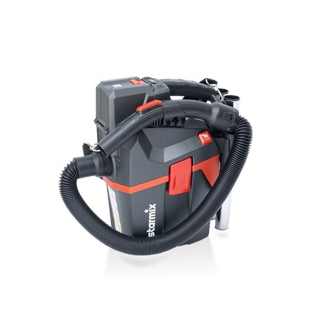 Starmix 吸特樂 SMART L 18V 無線吸塵器,專為少量粉塵環境設計,輕巧便攜,提升清潔效率。源自 1921 年百年工藝,壽命遠超業界標準。無線設計與 CAS 合作夥伴產品、電池、充電器 100% 相容,擺脫電線束縛,全方位靈活清潔。搭載專利氣冷式散熱技術鋰電池,具過度充放電保護,高效能、快充與長壽命。體積小巧不佔空間,方便手提或肩背移動,氣壓抖落功能輕鬆處理灰塵。適合日常居家或辦公室使用。 Starmix吸特樂 SMART L