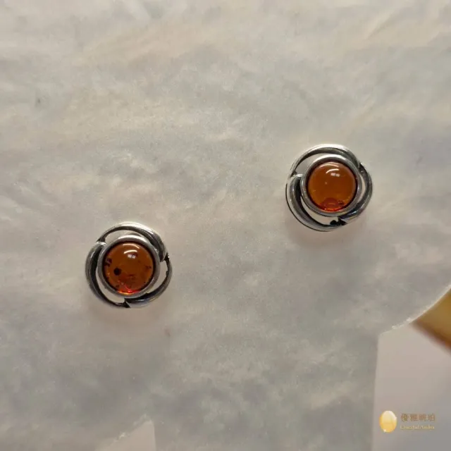 【優雅琥珀】干邑色琥珀  小花苞造型耳環(波蘭設計製造  925純銀)