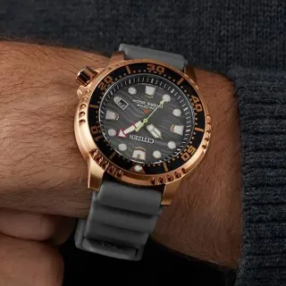 【CITIZEN 星辰】PROMASTER 限量光動能200米潛水錶-44mm 送禮 禮物(BN0163-00H)