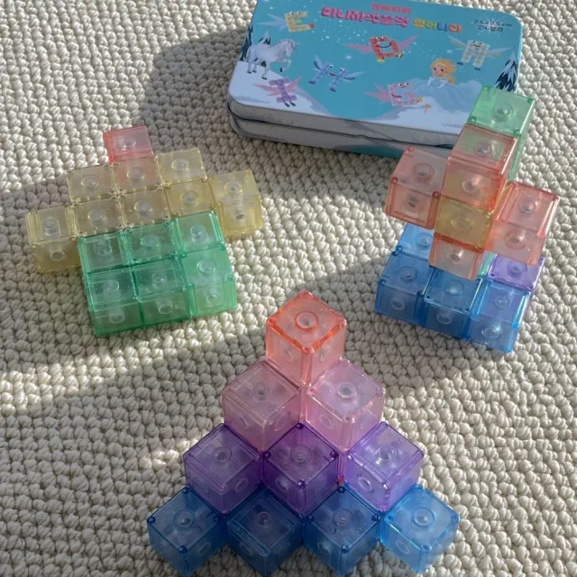 【Bellebaby】透明小磁吸積木-24顆入(STEAM教具/益智玩具/磁吸積木/磁力片/迷你積木)