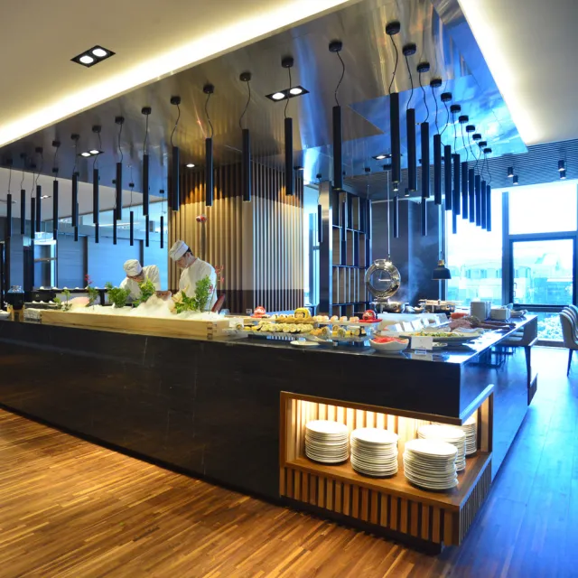 【凱達大飯店】百宴自助餐廳自助式早餐券2人$1060(餐券售價960現場+100即可使用)