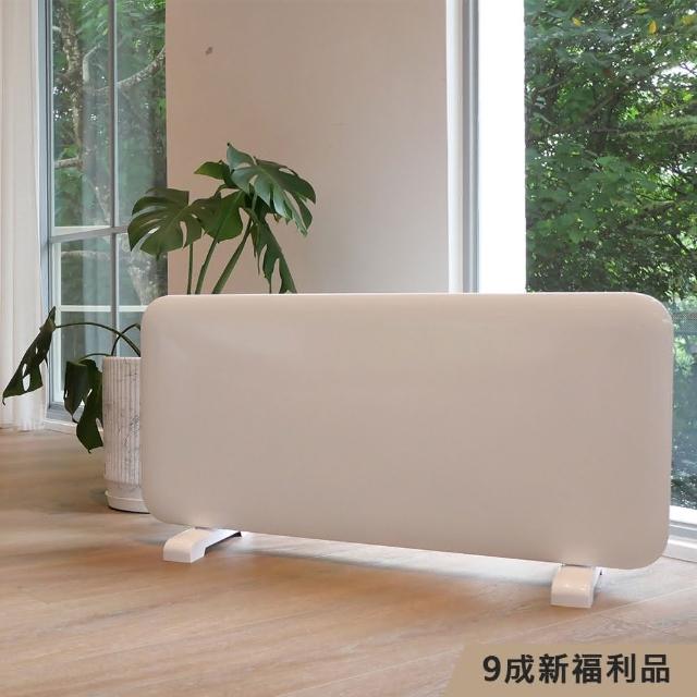  MILL1200PWIFI3 是一款適用於6-8坪空間的水對流式電暖器，具備APP遠端操控功能，使用方便。採用電膜導熱設計，啟動即刻升溫，保持室內濕度不乾燥。具備防傾倒自動斷電功能，安全性高。適合用於居家與浴室，是現代家庭理想的暖氣選擇。產品尺寸為84.5 x 43 x 26 cm，重量輕巧僅5.5kg，電壓為110V 60Hz，最大消耗功率1200W，符合BSMI許可與NCC認證。本產品已投保富邦產品責任險五千萬元，品質有保障。 