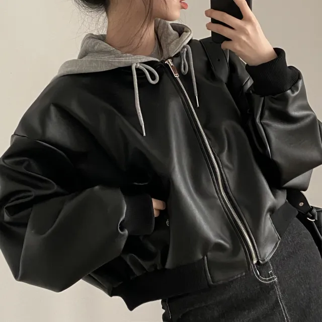 【AS 梨卡】女裝 外套 皮衣 連帽外套 復古皮衣 休閒寬鬆外套 假兩件連帽皮衣 秋冬保暖 WT288
