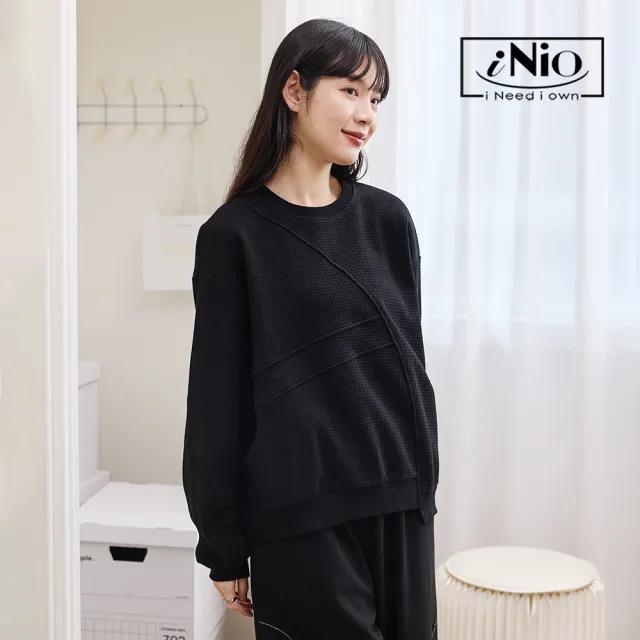 【iNio 衣著美學】舒適修身立體紋長袖上衣 不對稱下襬 內刷毛 落肩 縮口袖 長袖棉T CCW1635