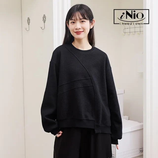 【iNio 衣著美學】舒適修身立體紋長袖上衣 不對稱下襬 內刷毛 落肩 縮口袖 長袖棉T CCW1635