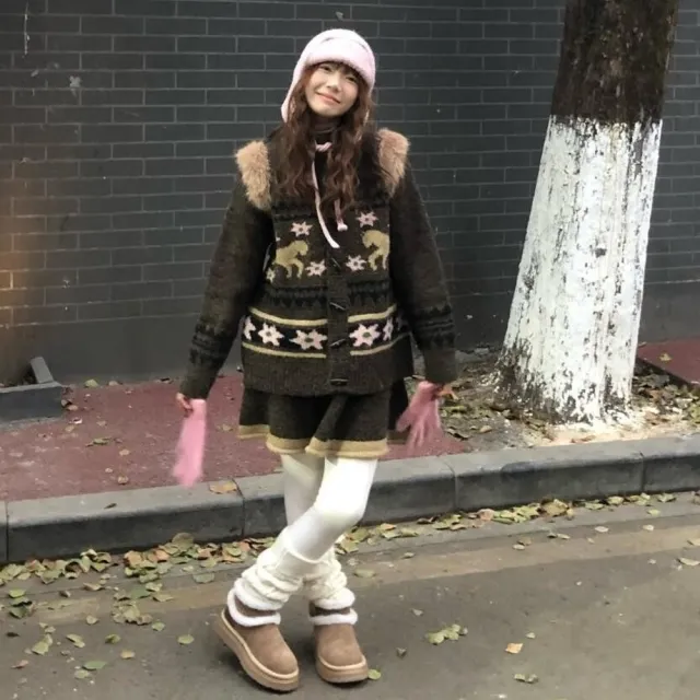 【AS 梨卡】女裝 套裝 毛衣 針織 連身裙 連身短裙 外套 短裙 牛角扣 秋冬聖誕套裝 ES299