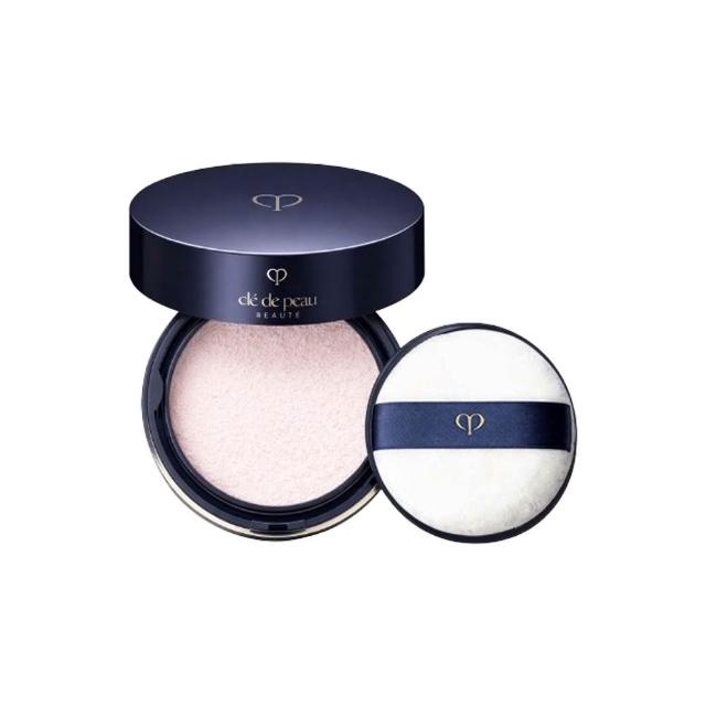 Clédepeau肌膚之鑰 #light光采柔焦蜜粉，專為臉部設計，適合各種膚質使用。採用貨源，提供高品質的妝容持妝與柔焦效果，讓肌膚看起來更加透亮自然。儲存期限為5年，請詳見產品包裝標示。