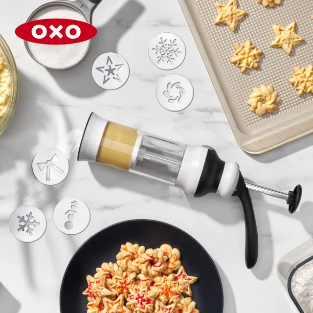 【OXO】手工餅乾擠壓器 附贈12款造型不鏽鋼模盤(加碼送 聖誕歡樂組模型盤/矽膠餅乾鏟 2選1)