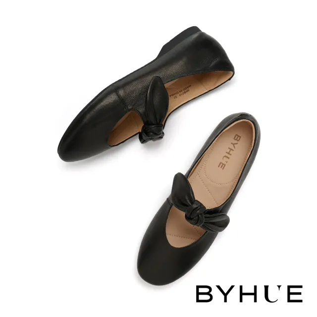 【BYHUE】奶油純欲風蝴蝶扭結全真皮軟芯Q底內增高平底鞋(黑)