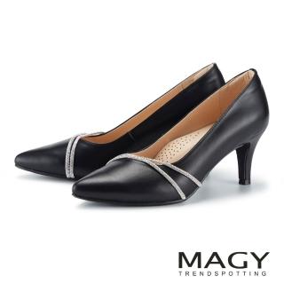 【MAGY】牛皮鑽飾細緻尖頭高跟鞋 黑色