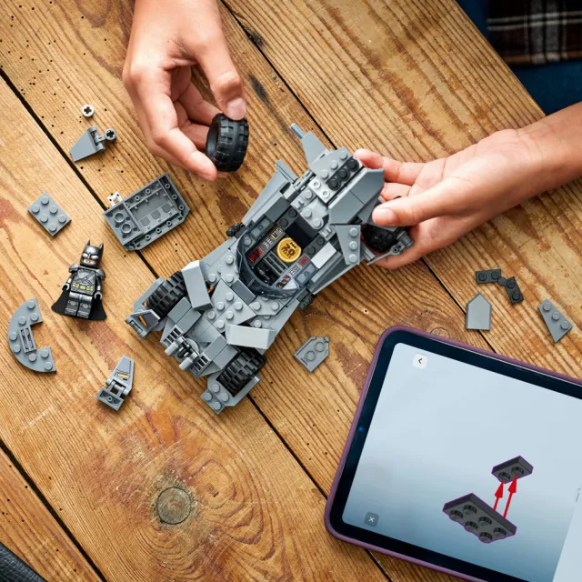 【LEGO 樂高】DC超級英雄系列 76331 《蝙蝠俠對超人》蝙蝠車 (超級英雄玩具 玩具車 玩具 積木)