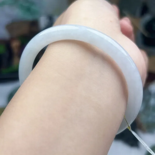 【玉我翡翠】翡翠手鐲 白月光細圓鐲 手圍18.1mm/附台證 M193051(天然緬甸A貨翡翠)