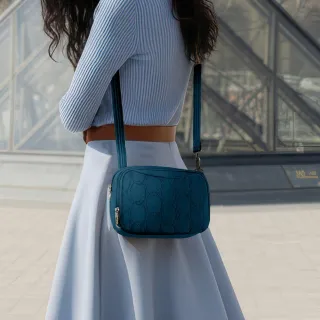 【Travelon】美國 Runways 3層防盜斜背包 海軍藍 / RFID防盜包 斜背包 側背包 防割防搶