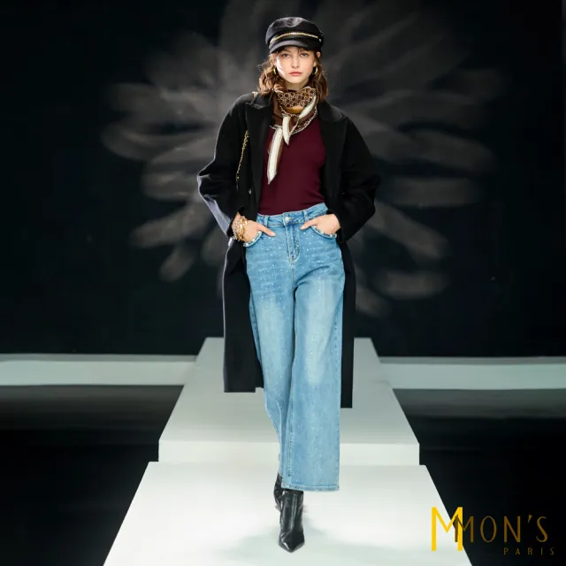【MON’S】小香風飾袋燙鑽牛仔褲(直)