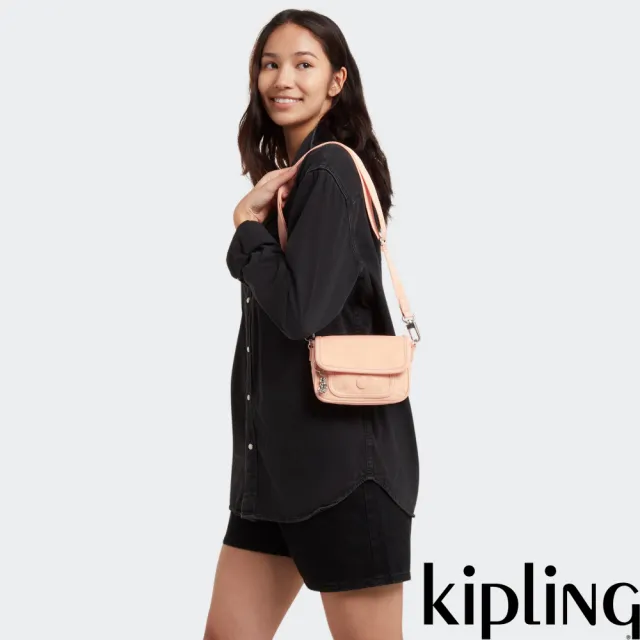 【KIPLING】玫瑰淡粉色翻蓋小側肩包-INAKI S 女包