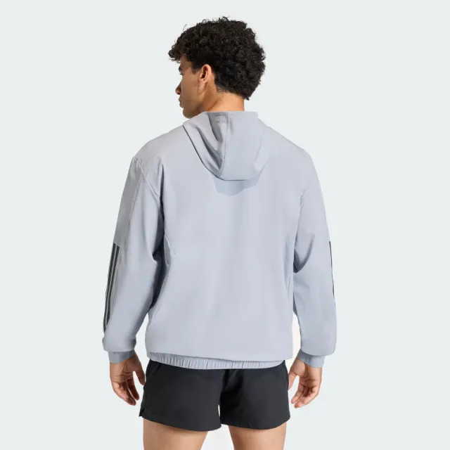 【adidas 愛迪達】外套 男 運動風衣外套 TECHESS TRACK-T 淺銀 KQ7482