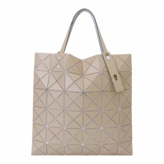 【ISSEY MIYAKE 三宅一生】雙色幾何方格6x6手提包(奶茶x乳白)霧面