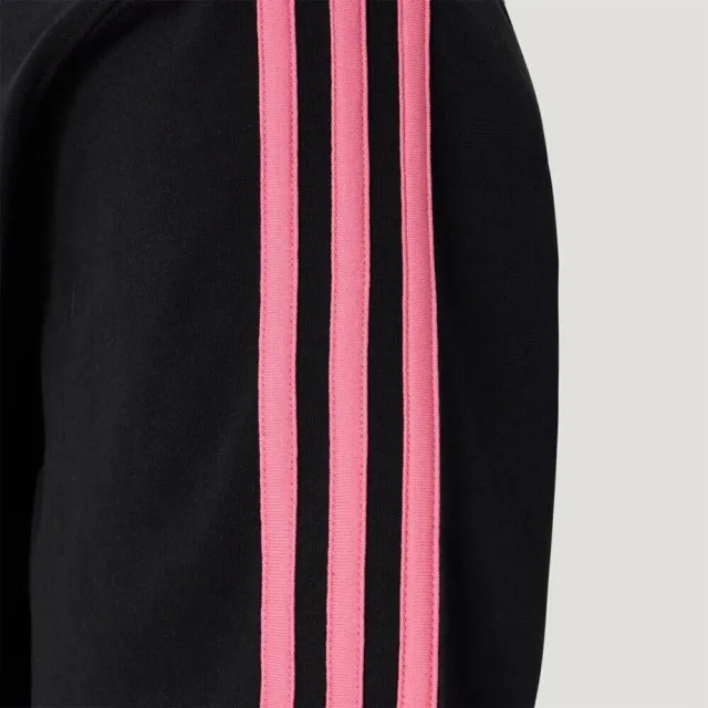 【adidas 愛迪達】Vday Tee U 男 T恤 運動上衣 休閒短袖 黑 粉紅 亞版(KT6375)