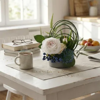 【HUGO DECO 榆果傢飾】粉茶花芒萁香氛花藝(擬真花/永不凋零/禮物/佈置/人造花)