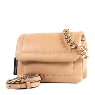 【MARC JACOBS】滑面皮革磁吸翻蓋鍊帶肩背/斜背二用包-焦糖拿鐵/小/特
