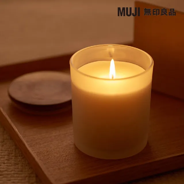 【MUJI 無印良品】附杯芬香蠟燭.木質花香味/200g