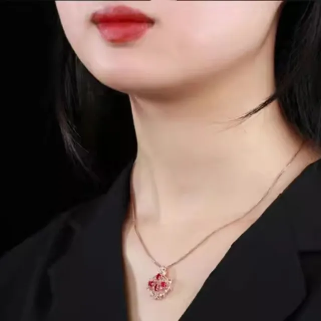 海斯珠寶 87分天然紅寶石 18K玫瑰金鑽石吊墜 橢圓形切割 典雅宮廷風 鏤空珠邊設計 職人手工鑲嵌