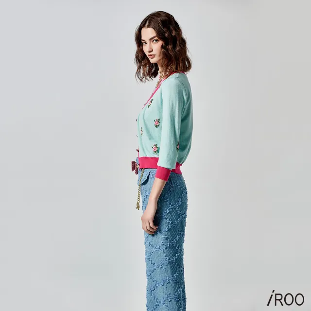 【iROO】花卉緹花針織外套