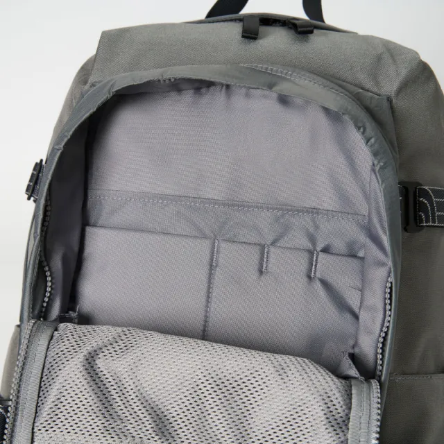 【The North Face】多功能百搭有型DWR防潑水後背包-大容量/電腦包/旅行包(多款任選)
