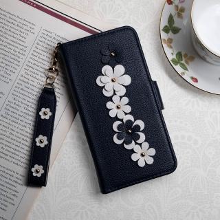【Aguchi 亞古奇】Apple iPhone 13 6.1吋 花語鉚釘立體花朵手機皮套 - 湛藍(附皮質璀璨吊飾)