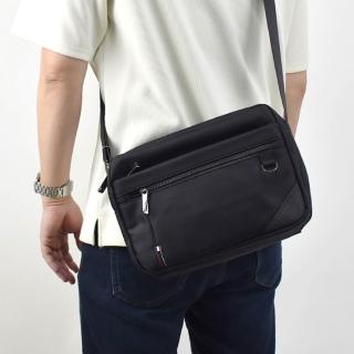 【men life】側背包 斜角拼接極簡斜背包
