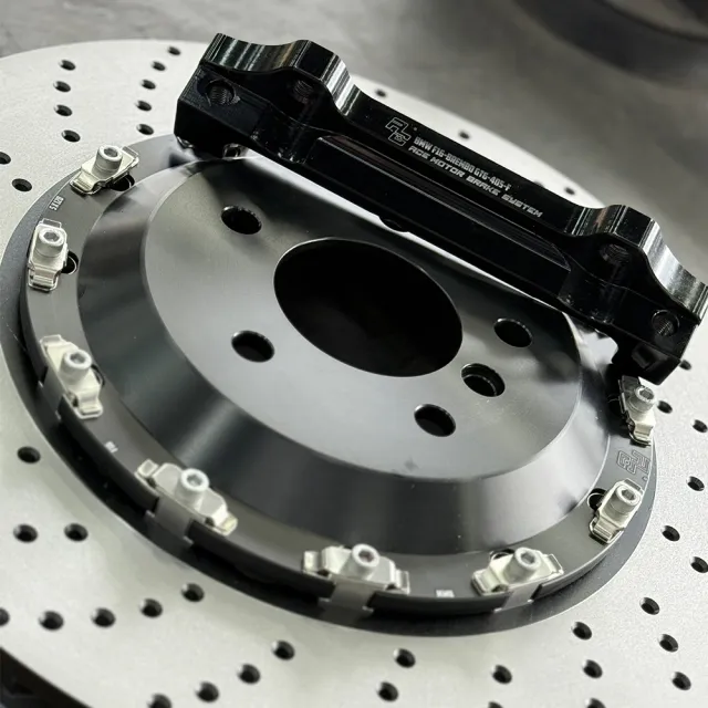 BREMBO 六活塞BREMBO OE ZR1 雙片式全浮動400mm送安裝(車麗屋)