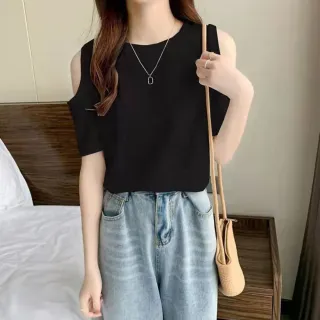 【Uicy】韓版顯瘦露肩短袖上衣 衣服女裝t恤短袖t恤上衣 T580