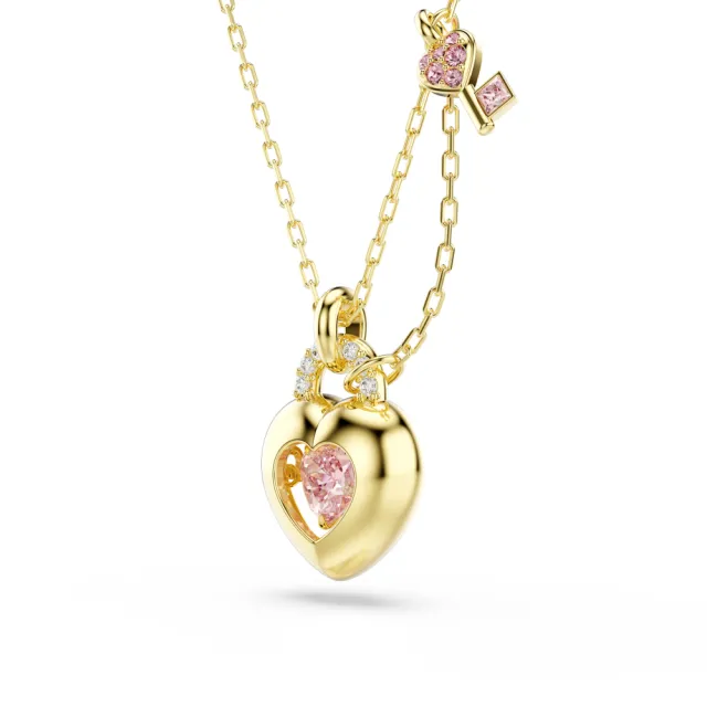 【SWAROVSKI 施華洛世奇】官方直營 Idyllia 愛心鑰匙鏈墜 混合式切割 粉紅色 鍍金色色調 | 5737288