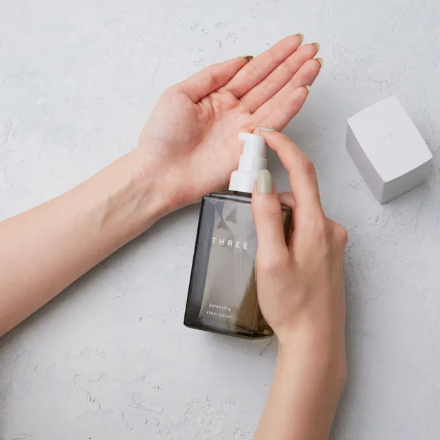 【THREE】平衡基萃水凝露120ml(化妝水/尿囊素)