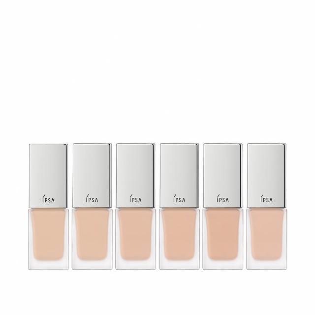 IPSA茵芙莎輕裸水光粉底液，採用獨家水光科技，輕盈貼膚不厚重，提供24小時持妝效果。水潤質地讓肌膚透出自然光采，遮瑕力強卻不顯油膩，適合各種膚質使用，打造無瑕透亮底妝。
