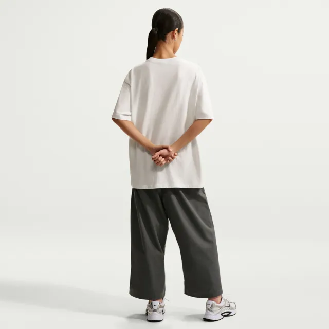 【NIKE 耐吉】短袖上衣 女 寬鬆 AS W NSW SS GFX TEE OS 米白 IR7588-121