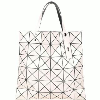 【ISSEY MIYAKE 三宅一生】BAOBAO LUCENT 6x6 亮面漆皮幾何手提托特包-杏色