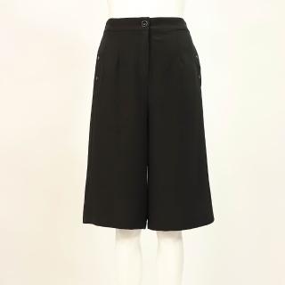 【ILEY 伊蕾】時尚都會側排釦寬版五分褲(黑；M-2L；1262016122)