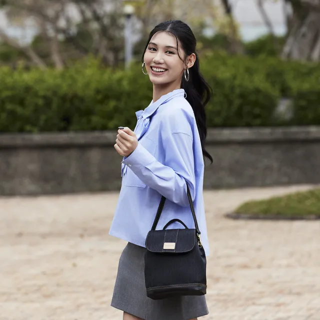 【satana】Denim 丹寧牛仔 磁釦式小後背包 可側背 輕量防潑水 台灣製 SDNN0370 - 丹寧黑